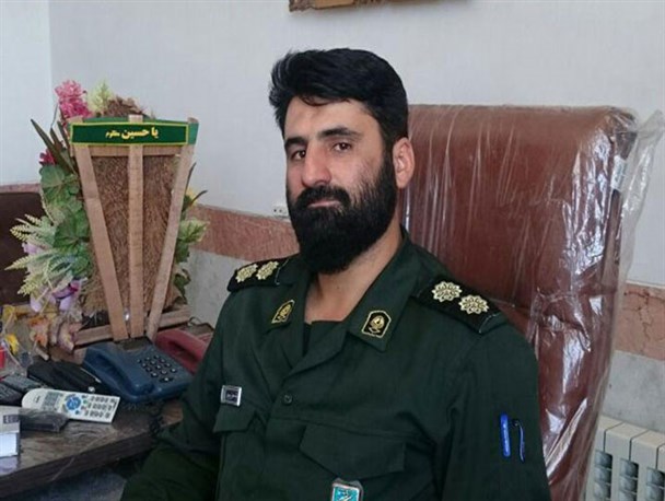 سپاه با تمام توان درکنار سیل زدگان است
