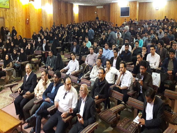 همایش «روزی با فیزیک» در دانشگاه محقق اردبیلی برگزار شد