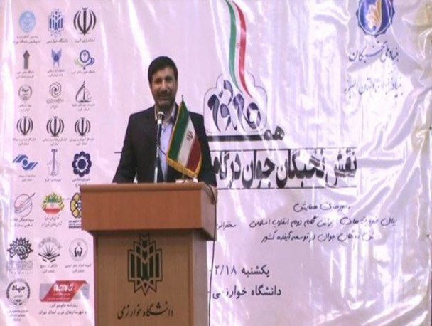 امید بن مایه بیانیه گام دوم انقلاب است/ اقناع افکار عمومی؛ مهم ترین راه همراهی مردم