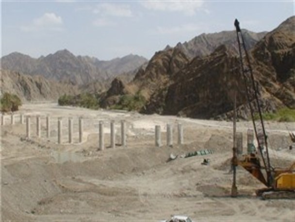 ساخت پل بزرگ سرباز یک پروژه ملی است/ توقف ساخت به هیچ عنوان صحت ندارد