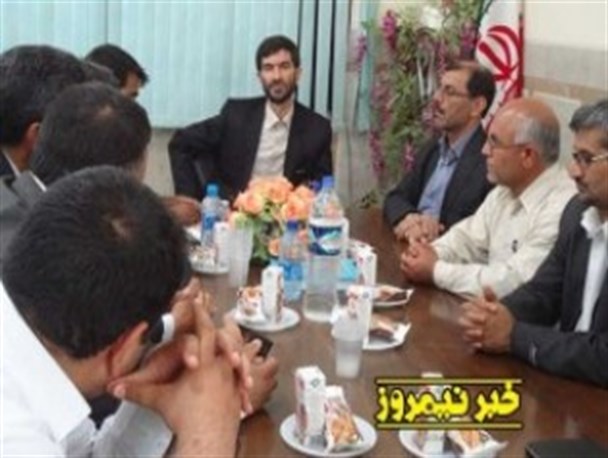 در سال فرهنگ عزم کنیم که فرهنگی رفتار نماییم