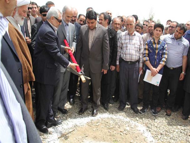 تجدید کلنگ زنی بعد از سه سال، این بار به نام بنکداران
