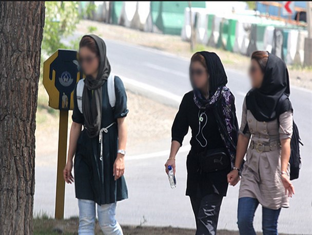 امضای دانشجویان سمنانی پای طومار مقابله با بدحجابی+تصاویر