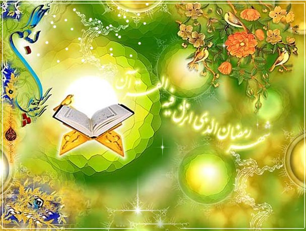 صدای پای ماه خدا می آید