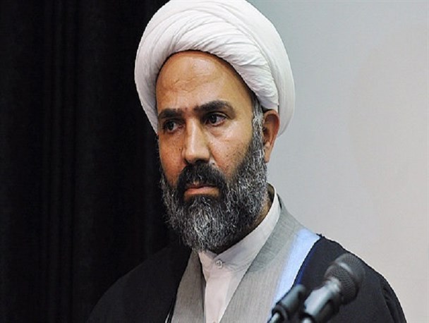 مسئولان ناظر در حوزه فرهنگ عمداً خود را به تغافل و تجاهل زده‌اند/ اینها با ژست‌های پوپولیستی و سکوت ِ خود اجازه وقوع هر اتفاق ناشایستی را می‌دهند