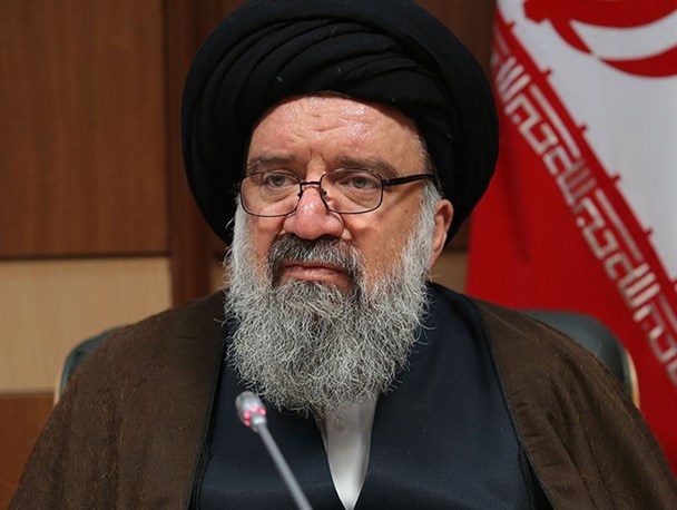 شورای نگهبان امانتدار است/ ناظرین شورا بی طرف باشند و از کاندیدای خاصی حمایت نکنند