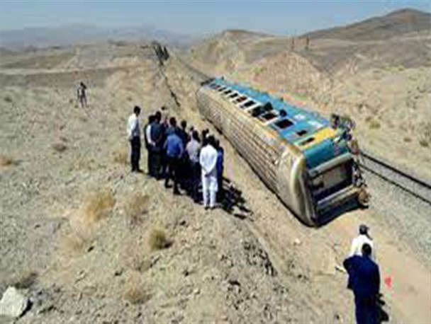 آمار فوتی های خروج قطار مشهد-یزد به ۱۰نفر رسید