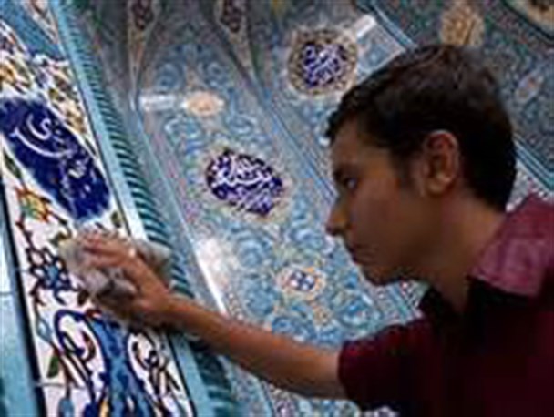 غبار روبی مساجد تفت با حضور پرشور نوجوانان +تصاویر