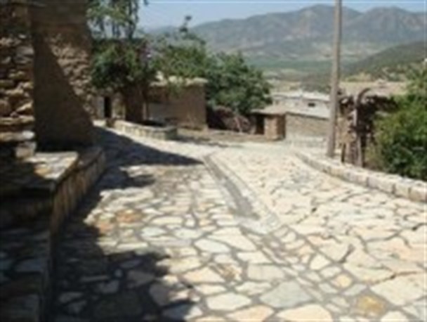 برخی از روستاهای شهرستان مشهد تا ۸۰ درصد تخلیه شده‌اند