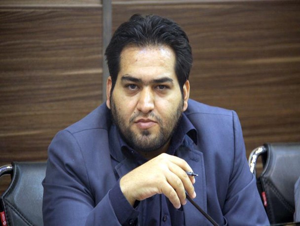 ادبیات کودک و نوجوان حال و روز خوشی ندارد/ دولت با حوزه نشر بیگانه است/ حمایت خاصی از نویسندگان صورت نمی گیرد