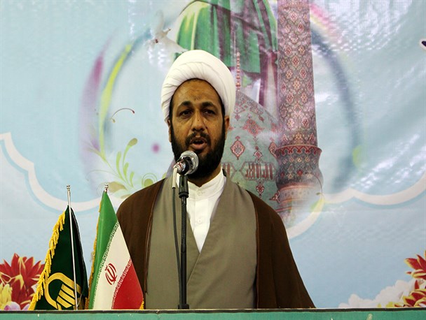 اشرافی گری موجب بروز پدیده حقوق‌های نجومی شده است