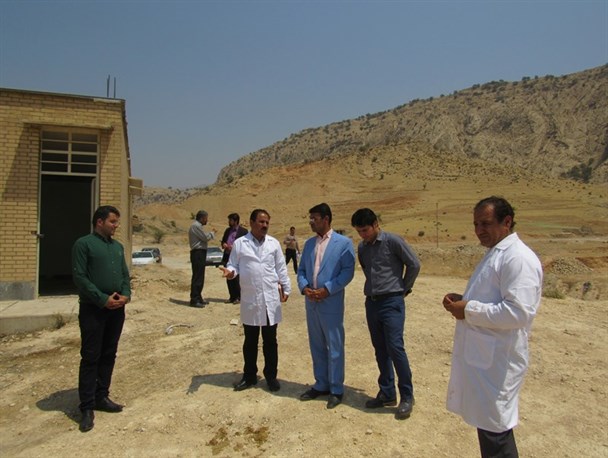 بررسی وضعیت کشتارگاه شهرستان لنده با حضور مسئولان استانی وشهرستانی +تصاویر