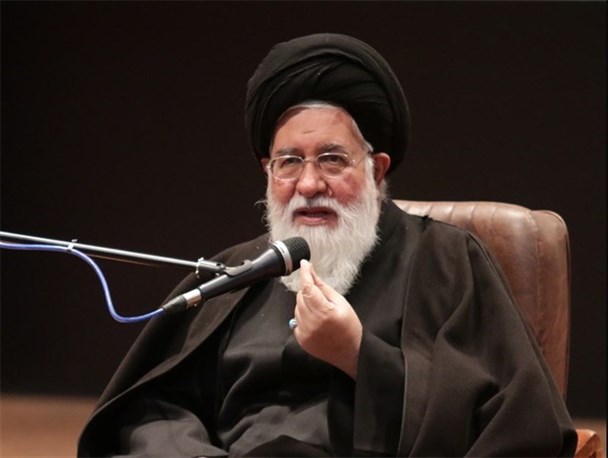 سیاست دینی با دین سیاسی تفاوت دارد/ امام صادق(ع) به دنبال پیاده‌سازی «سیاست دینی» در جامعه بودند