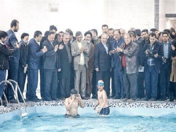 استخر شنای اسدآباد با چه نیتی افتتاح شد؟/ افتتاح نمایشی با حضور مسئول کشوری!