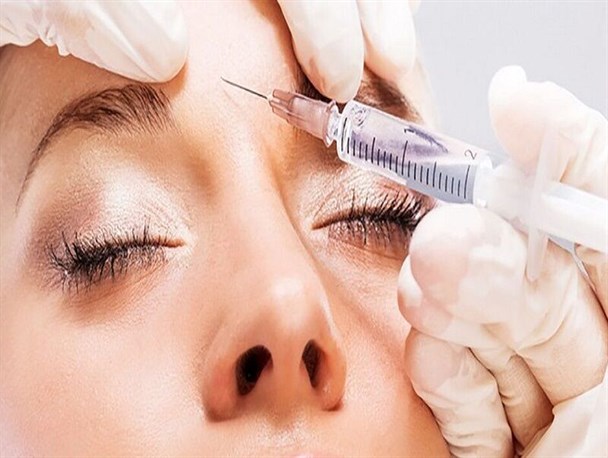 جراحی‌های زیبایی در سالن‌های آرایشی!/ از تزریق ژل لب و مزوتراپی تا بوتاکس و فیلر بینی