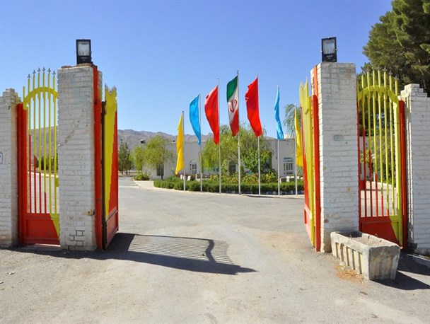 بزرگترین اردوگاه جنوب کشور چشم انتظار کمک های ملی و استانی