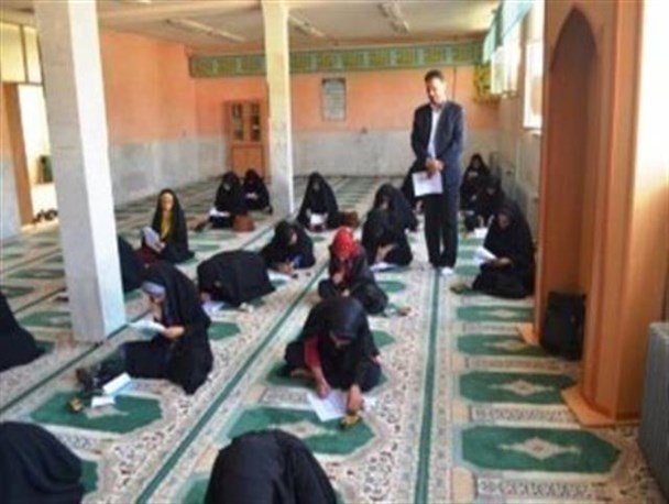 برگزاری آزمون تفسیرسوره ین دراردل
