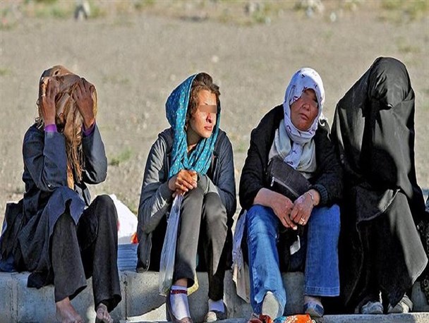 شکستن بی رحمانه حریم زنان با عبور از مرزهای اعتیاد