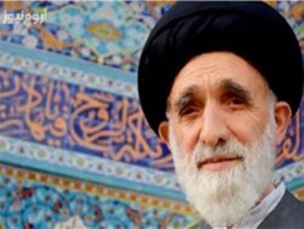 هدف آمریکا از تمدید تحریم ها ایجاد اختلاف در میان ملت ایران است