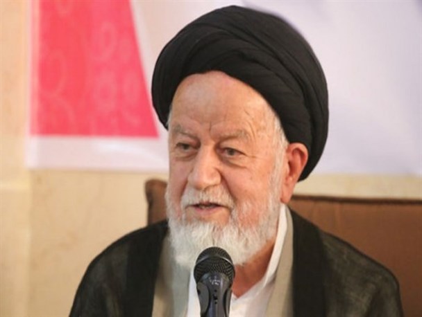 صرفِ شناسایی فعالان فرهنگی کافی نیست/ دستگاه های اجرایی به برگزاری طرح رشد کمک کنند