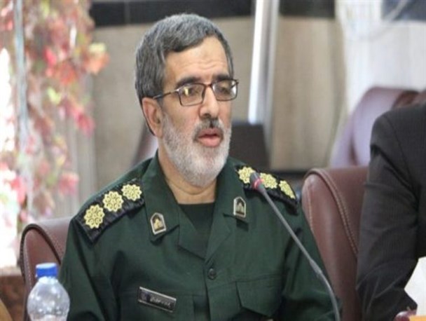دفاع از آرمان های انقلاب از مهم ترین وظایف خبرنگاران است/ مقابله با عملیات روانی دشمنان در اولویت خبرنگاران باشد