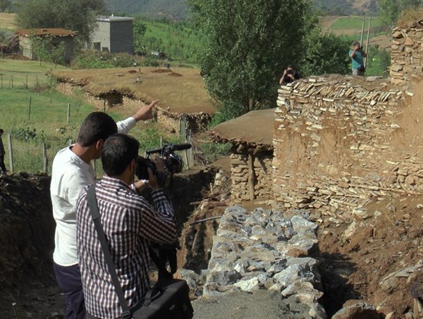 تنظیم لنز دوربین خبرنگاران بر محرومیت روستاهای سردشت/تصاویر
