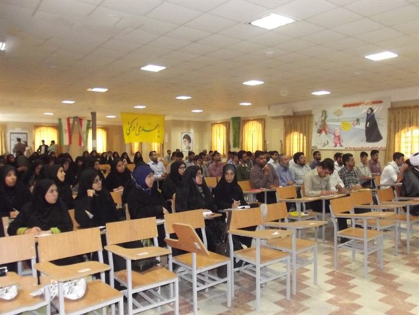برگزاری دوره آموزشی مربیان «شبکه روشنگری» سپاه در خنج