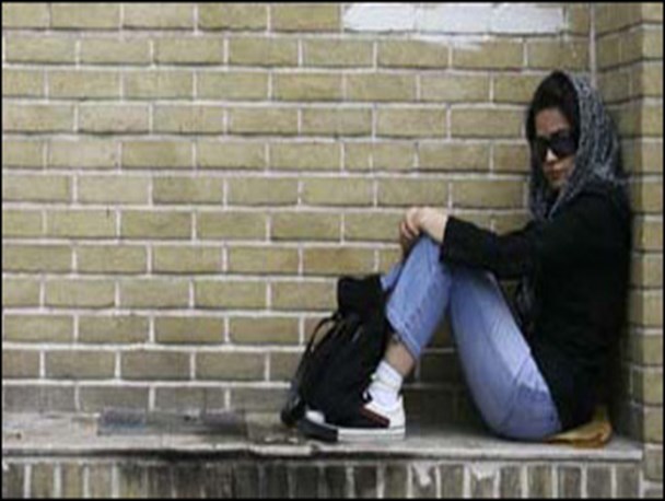 دختران فراری بیشتر در معرض آسیب های اجتماعی هستند