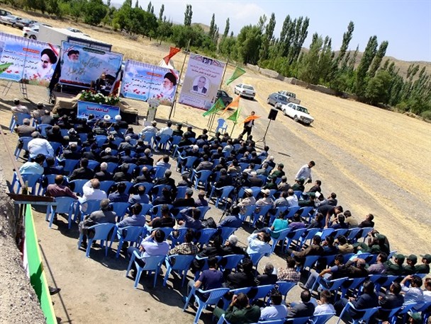 یادواره شهید جانباخته منا در نمین برگزار شد