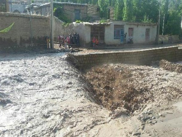 از وعده های توخالی مسئولان تا رنج بسیار مردم کلات
