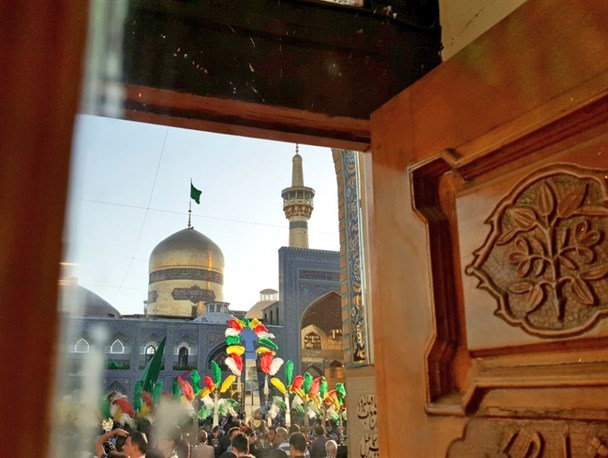برگزاری مراسم «اذن عزا» در آستانه آغاز ماه محرم در حرم رضوی