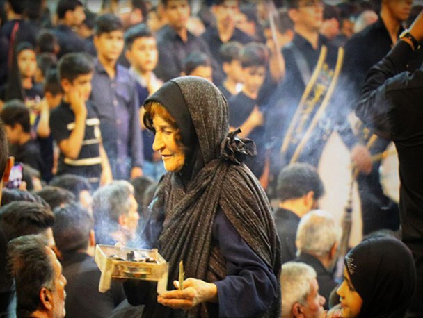 عزاداری سنتی «هیئت مشکل‌گشا» ندوشن در تاسوعای حسینی