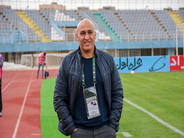 منصوریان به صنعت نفت پیوست/ تیم جدید برای علی‌منصور در لیگ بیست‌ویکم