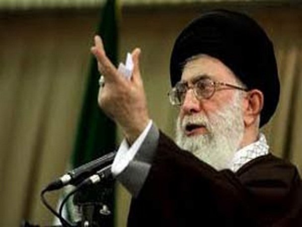 منتظر اشاره امام خامنه ای برای پاسخ به عربستان سعودی هستیم/ آل سعود نوکر آمریکاست