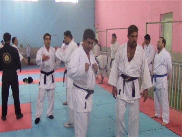 برگزاری همایش مشترک پیشکسوتان کاراته استان در آزادشهر + تصاویر