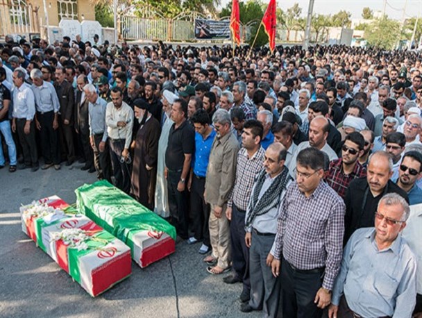عکس: تشییع باشکوه پیکر پاک دو تن از حجاج لامردی