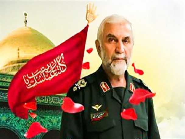 پیشکش یک سرباز به فرمانده ای که هشت هزار و یکمین ستاره آسمان همدان شد