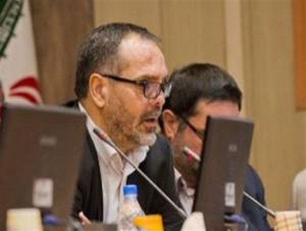 بدعت غیر قانونی فرمانداری برای انتخاب ریاست کمیسیون / چون به دبیری رأی ندادم نمی خواهند رئیس کمیسیون بشوم!