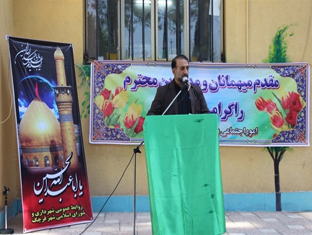 برای آشنایی کودکان با واقعه عاشورا برنامه های متناسب در حد سن آنان برگزار شود
