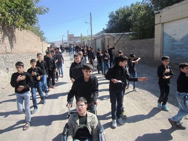 نوجوانان کوثری در سوگ حماسه حضرت قاسم ابن الحسن(ع) عزاداری کردند/تصاویر