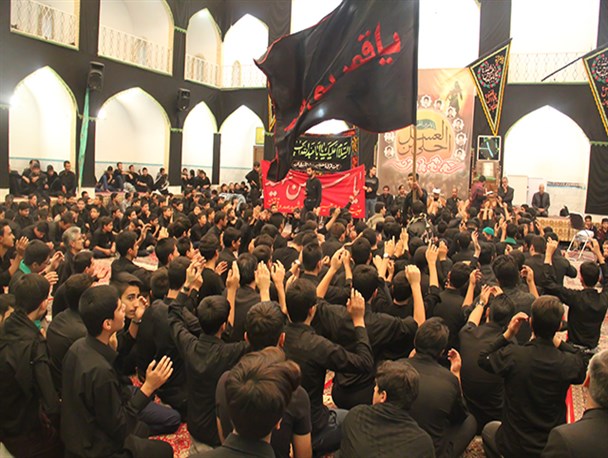 تجمع بزرگ «احلی من العسل» نوجوانان عاشورایی تفت برگزار شد+تصاویر