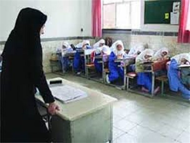 کمبود ۱۰۰ کلاس درسی در شهرستان فردیس/ حضور ۳ مقطع تحصیلی تنها در یک مدرسه در فرخ آباد