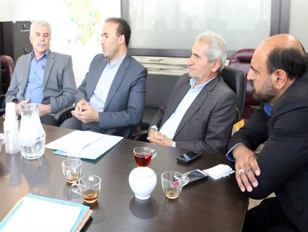 جلسه بررسی مشکلات مجتمع سنگ فروشان شهرستان قدس