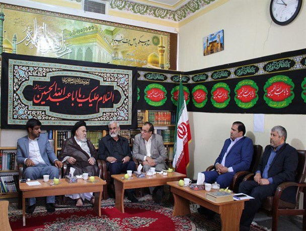 دیدار متفاوت خیرین سلامت استان با امام جمعه یاسوج + تصاویر