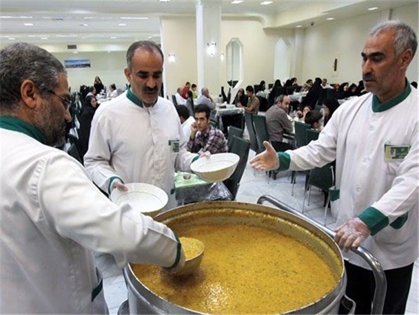 ۶۶ هزار زائر غیرایرانی از غذای متبرک رضوی بهره‌مند شده‌اند