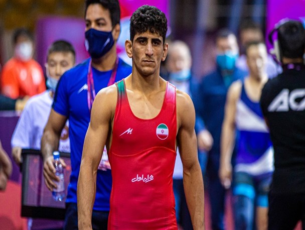 کشتی قهرمانی جهان| دلخانی هم طلایی شد/ سومین گردن‌آویز زرین فرنگی در چنگ یک شیرازی