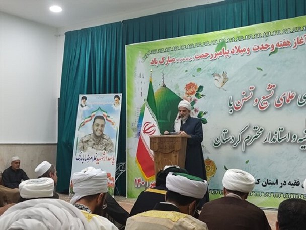 اگر این نظام نماند باید فاتحه شیعه و سنی را خواند/ مردم کردستان خواهان تجزیه نیستند