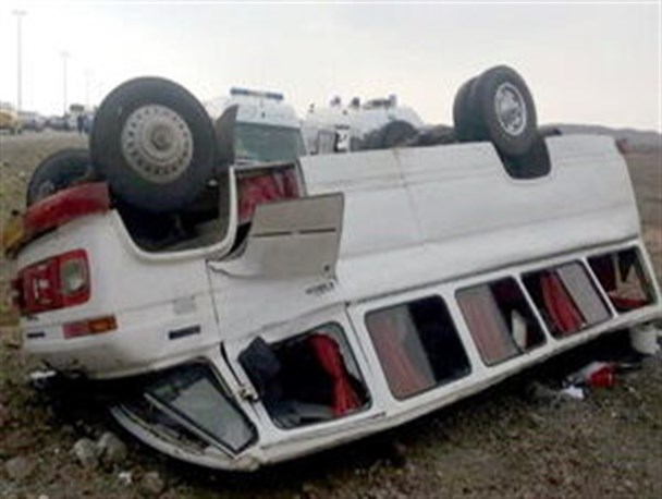 وازگونی مینی بوس در خاوران/ فوت ۲سرنشین