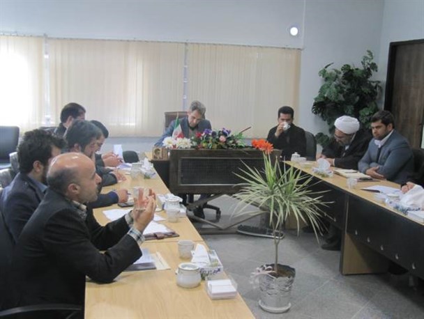 ایستگاه مطالعه کتاب در سطح دستگاه های اجرایی راه اندازی می شود