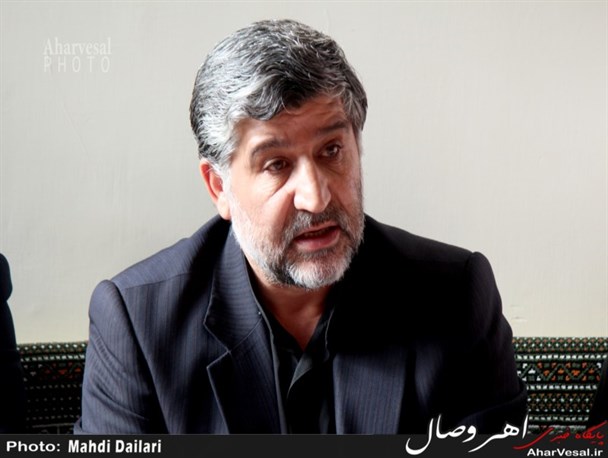 فرهنگ عمومی را باید عمومی تر و کار را به مردم و ریش سفیدان سپرد